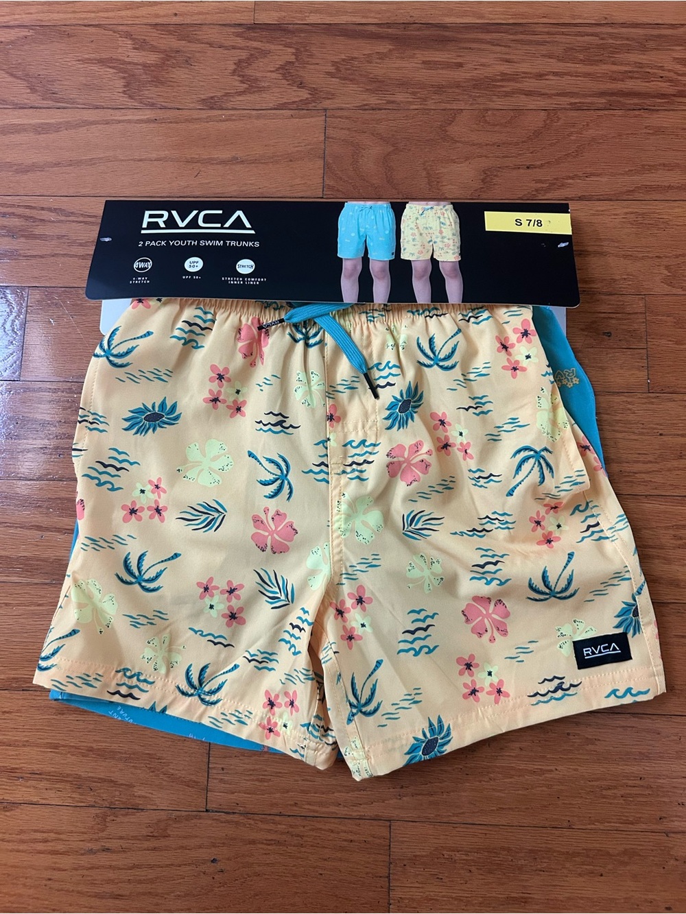 NWT RVCA boys swim trunks 2 pack size S 7/8